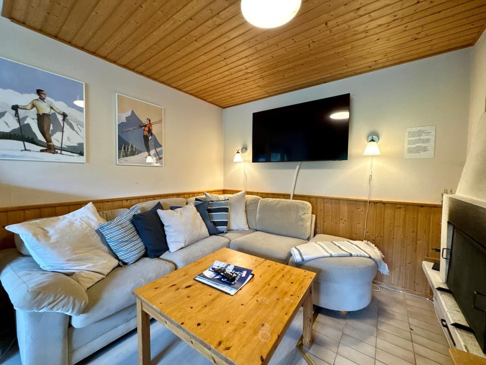 Tahkontilhi A1 House in Finland