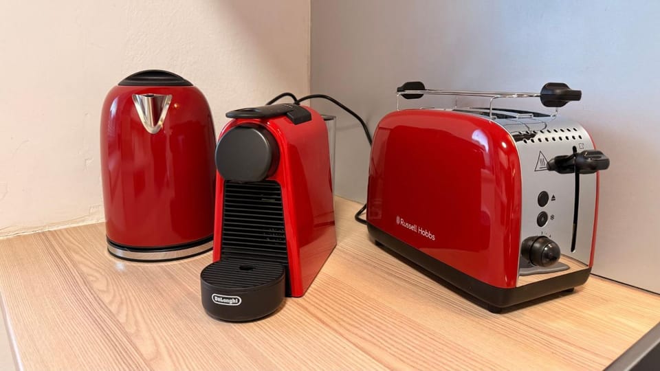 Coffee/tea facilities, Decorative detail, Breakfast, toaster, kitchen