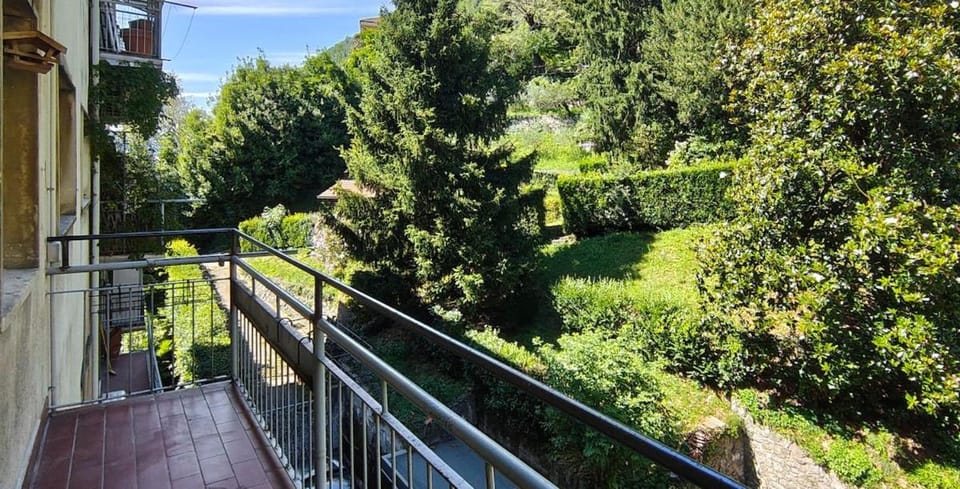 Natural landscape, Balcony/Terrace, Mountain view