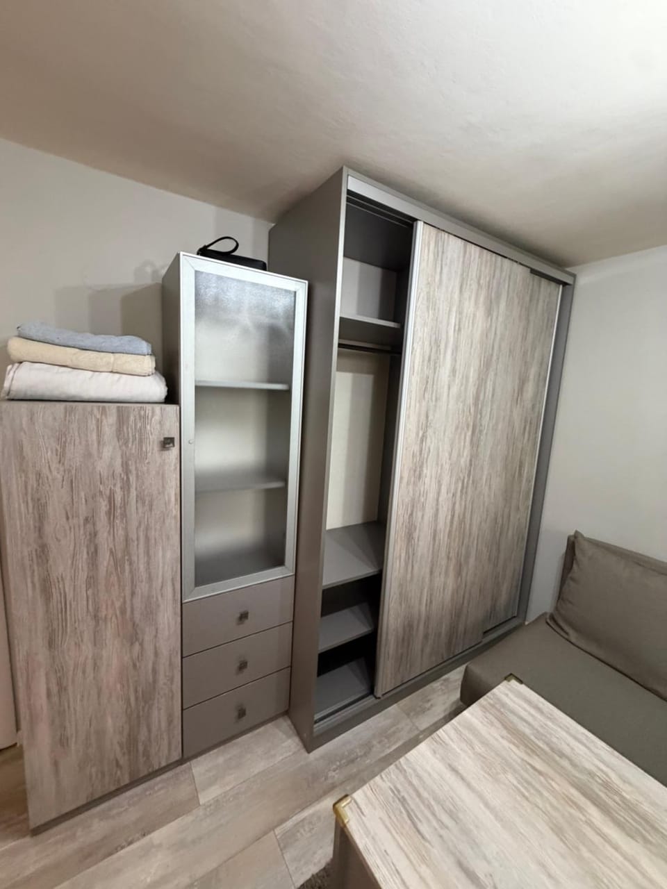 Catherdral Apartments with Parking Apartment in Varna