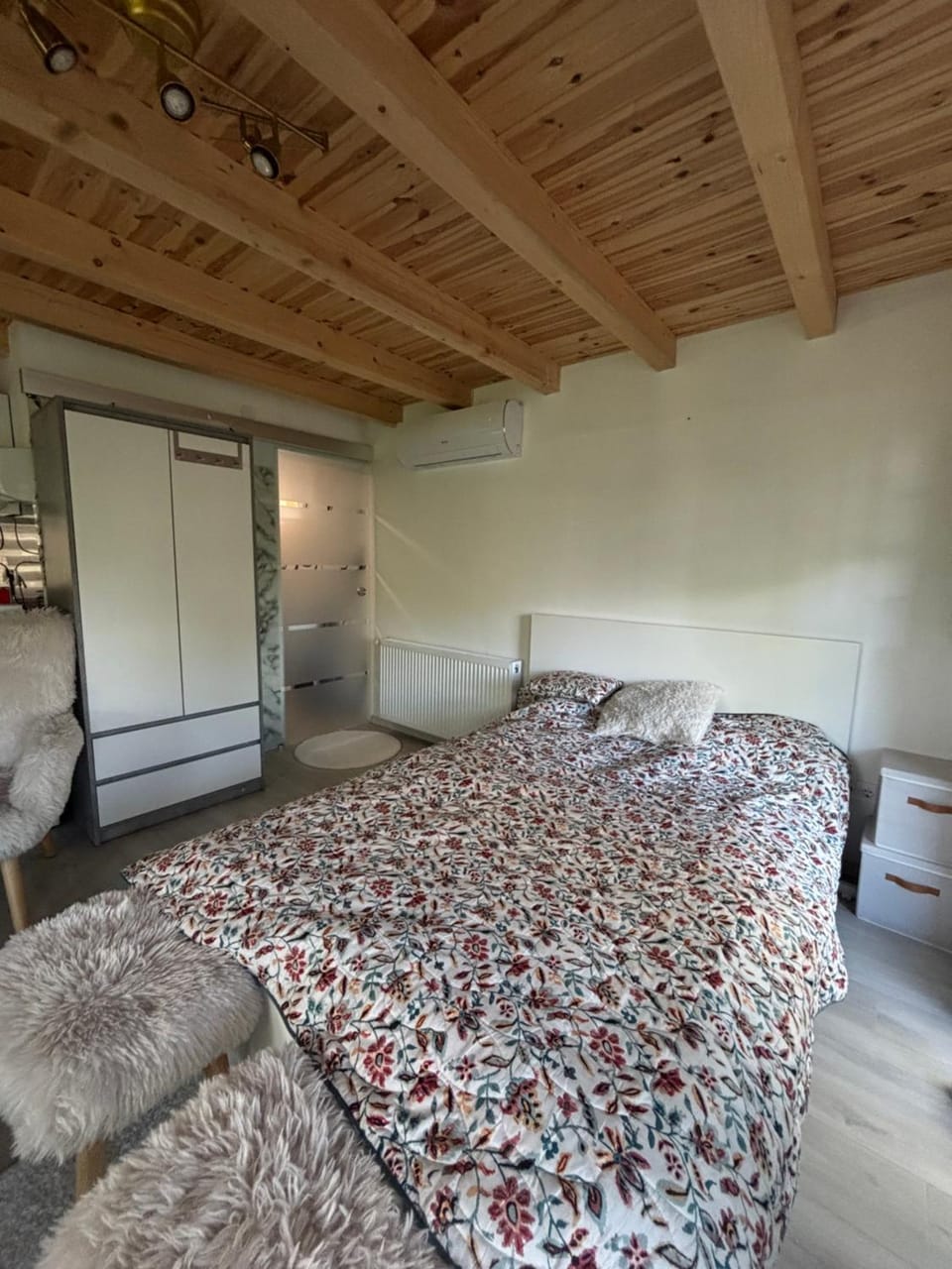 Pop Apartment Kerepes House in Budapest