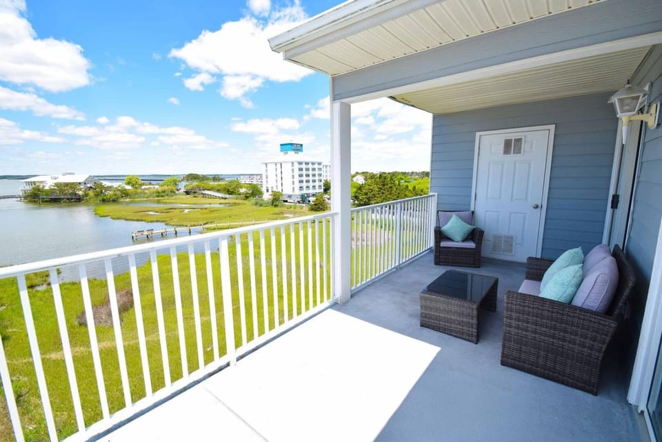 Oasis on the Bay 310 condo Apartment in Ocean City