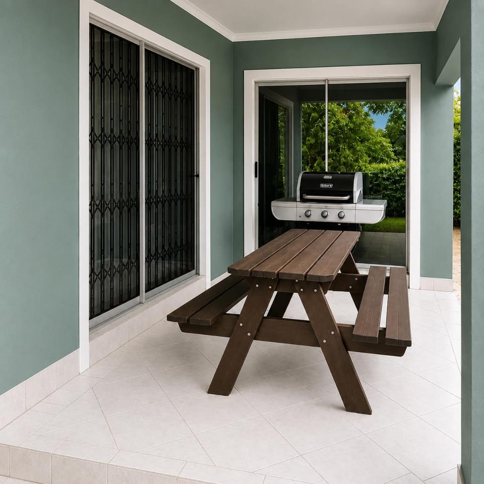 Patio, Day, Balcony/Terrace, Dining area