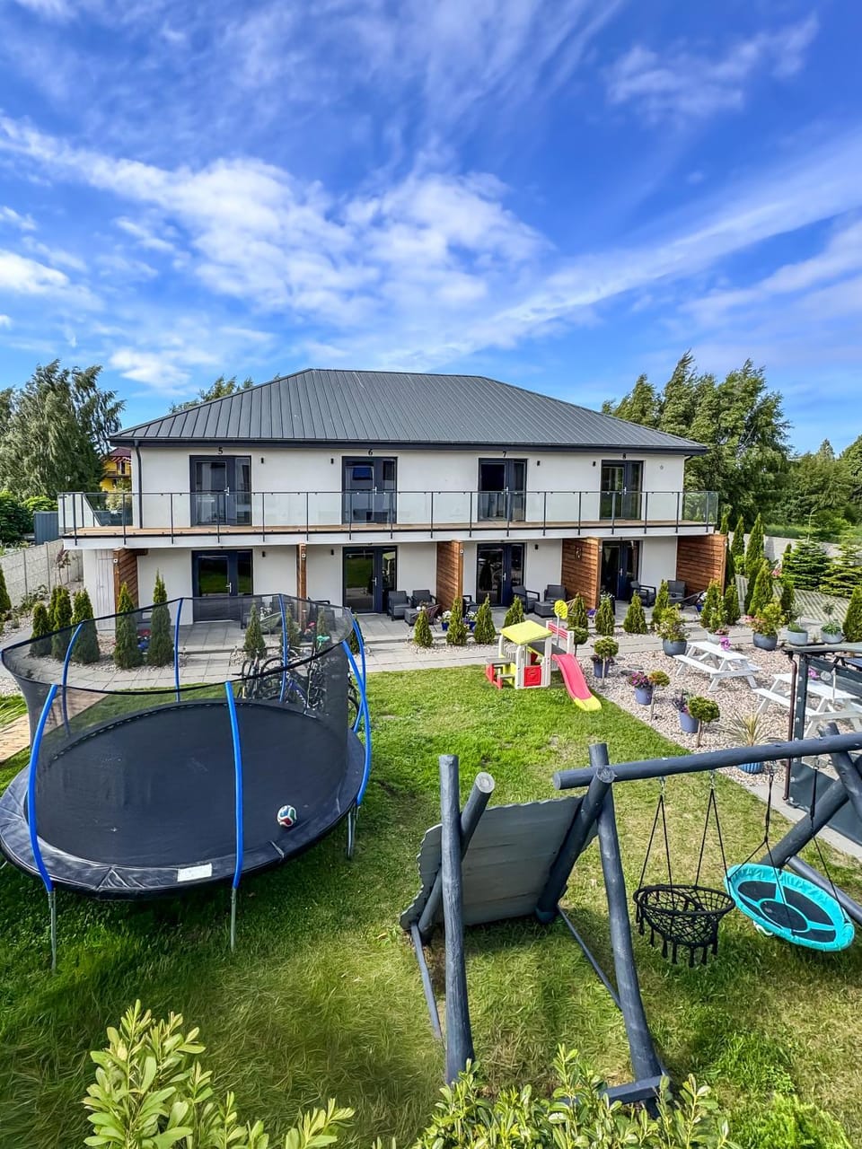 Property building, Day, Natural landscape, Activities, BBQ facilities, Children play ground, Garden, Garden view