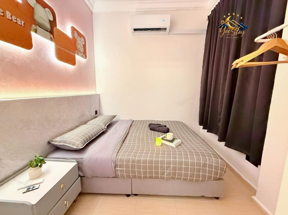 TownArea9paxKidsSlideArcadeGame6minsToJonker Chalet in Malacca