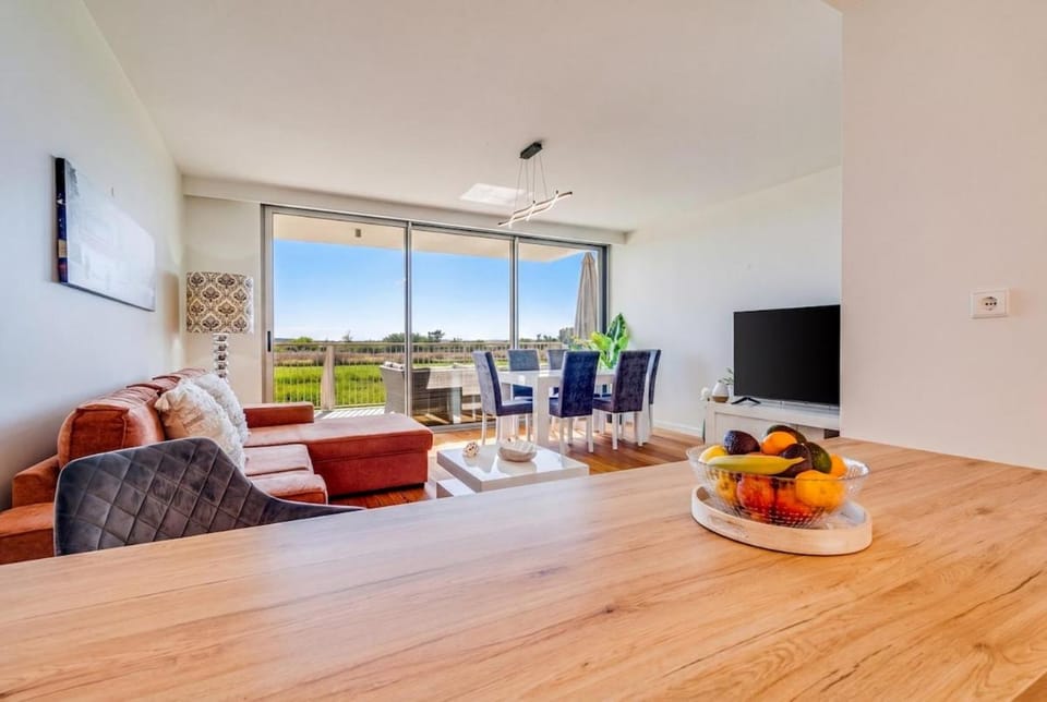 Buzio do Mar Bayline Apartment in Praia de Armação de Pêra
