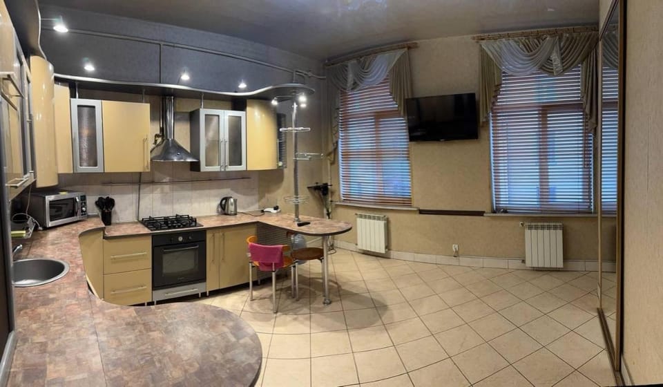 Затишні 2х кімнатні апартаменти в ближньому центрі Apartment in Lviv