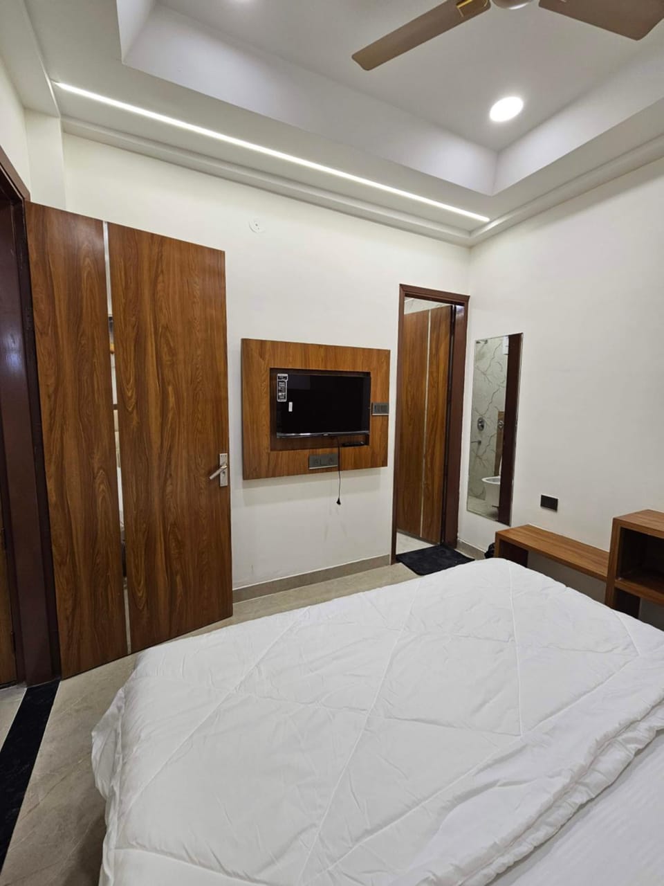 The Mor Mukut INN Hotel in Uttar Pradesh