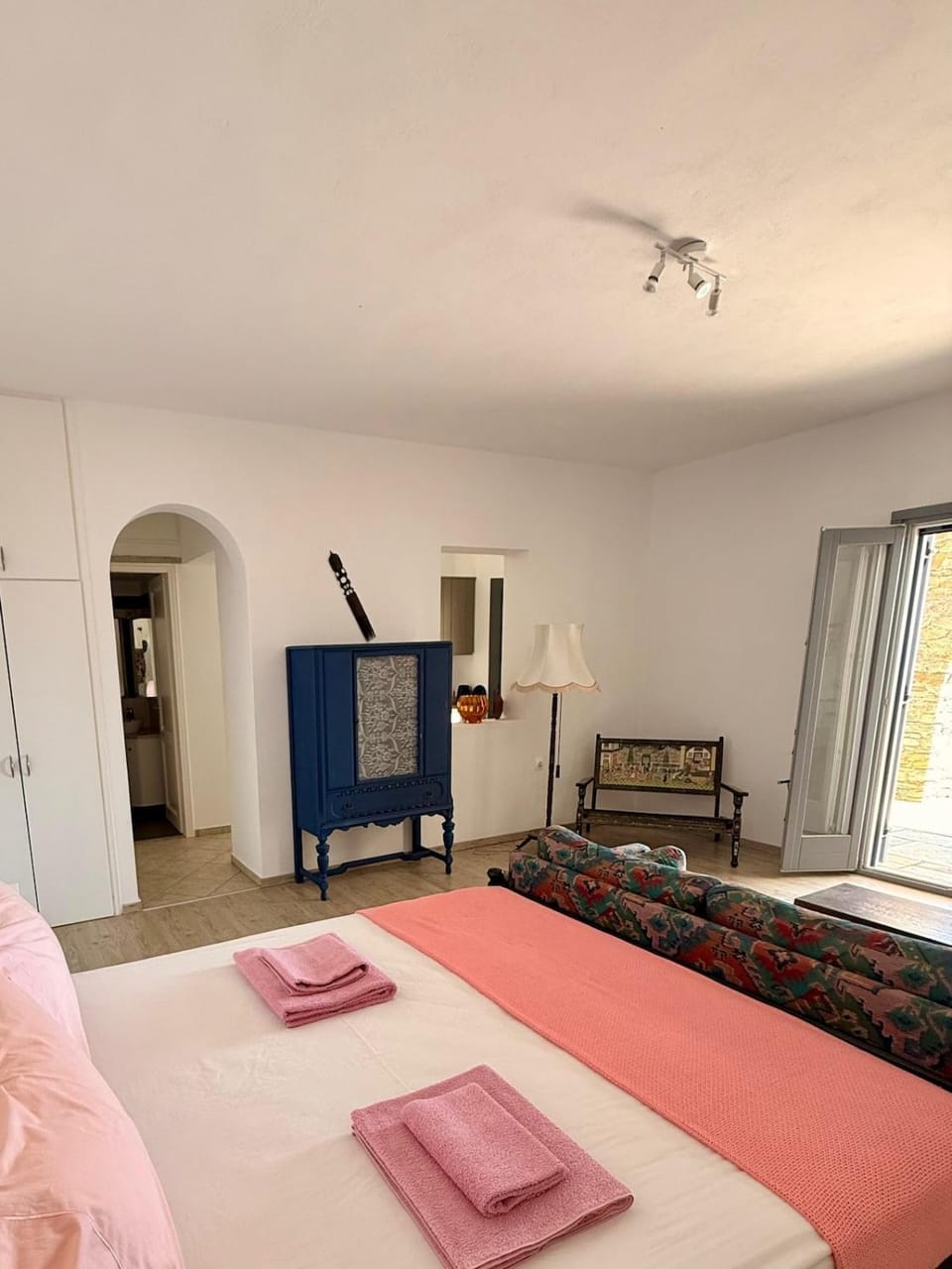 Rosalie Home - Aegean Haven Apartment in Decentralized Administration of the Aegean