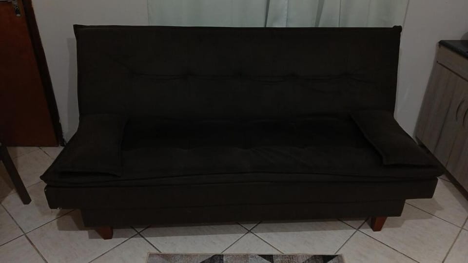 Bed, Living room