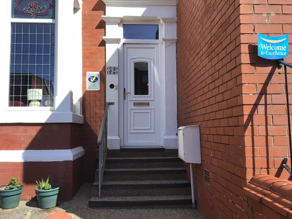Facade/entrance, Property logo or sign