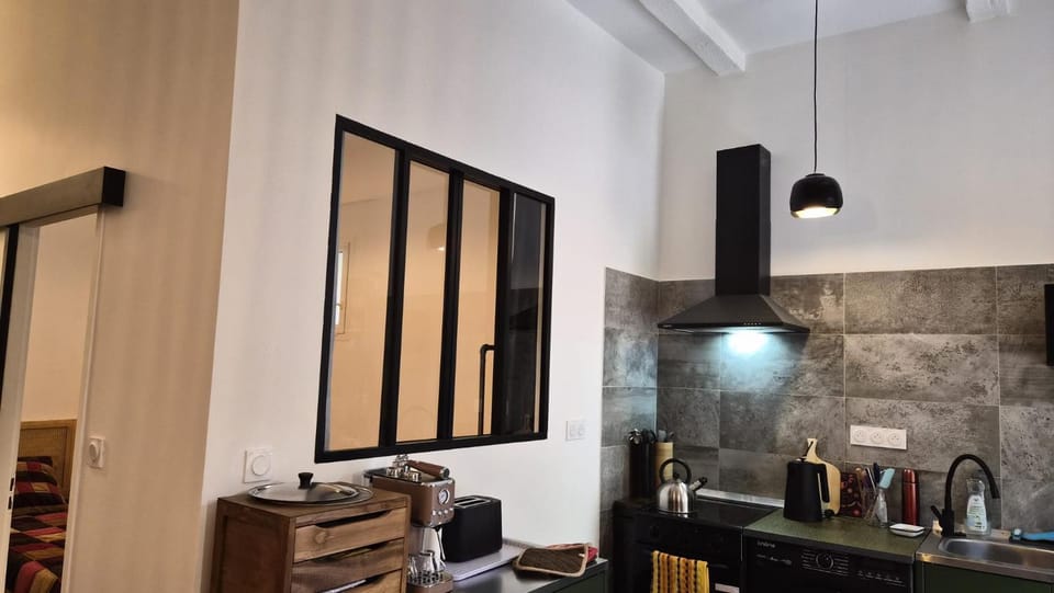Kitchen or kitchenette, stove