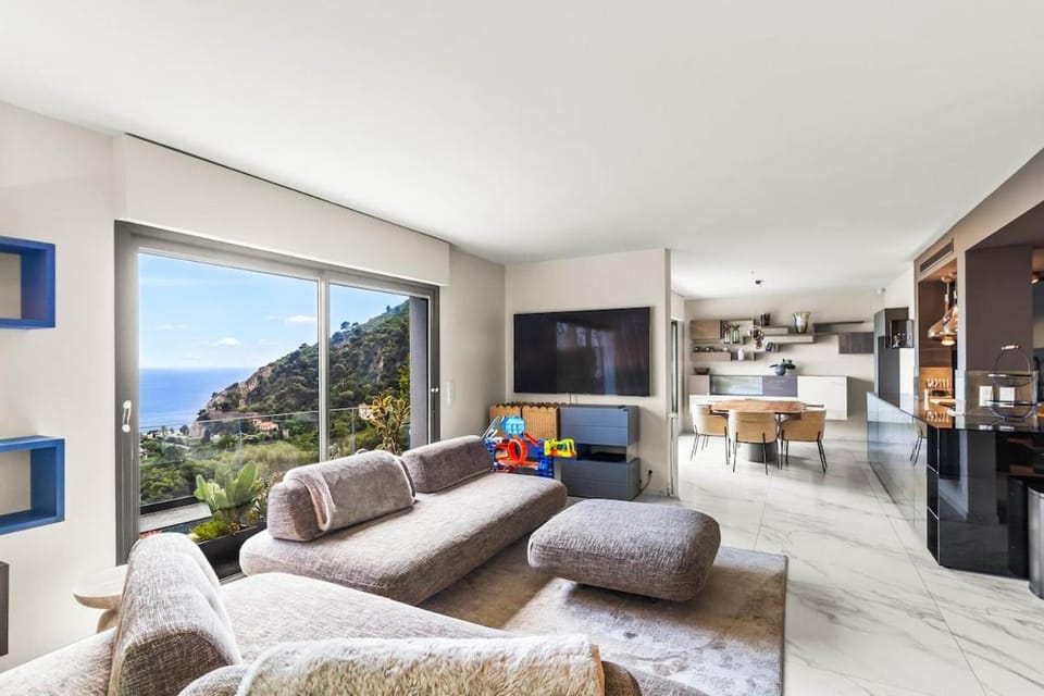 Villa with panoramic sea view - Private pool Villa in Eze