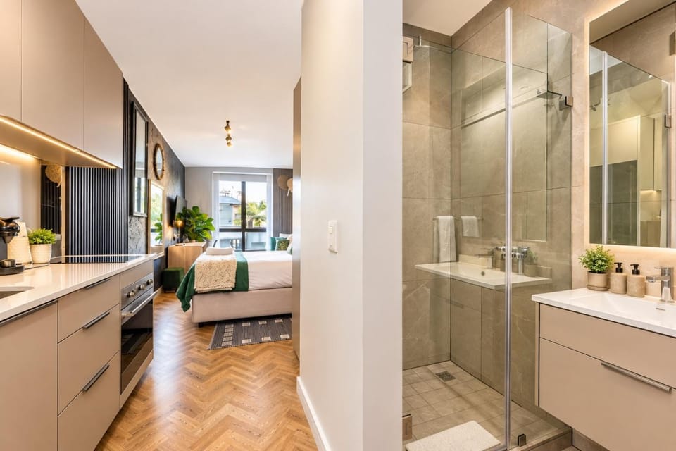 Shower, Bathroom
