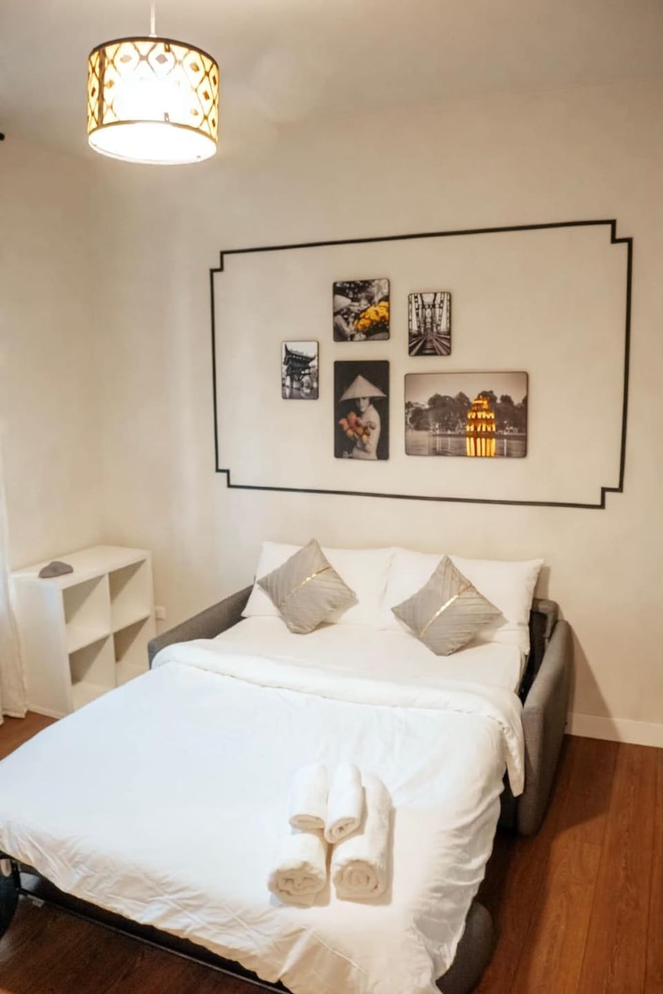 Zen Suite- Next to Metro - 10 min Centrale FS - Direct Duomo, Fiera Apartment in Milan
