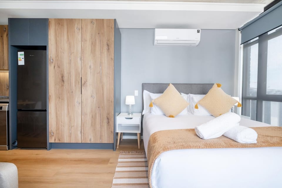 430 Riverlands - Studio Apartment with AC and Parking Apartment in Cape Town