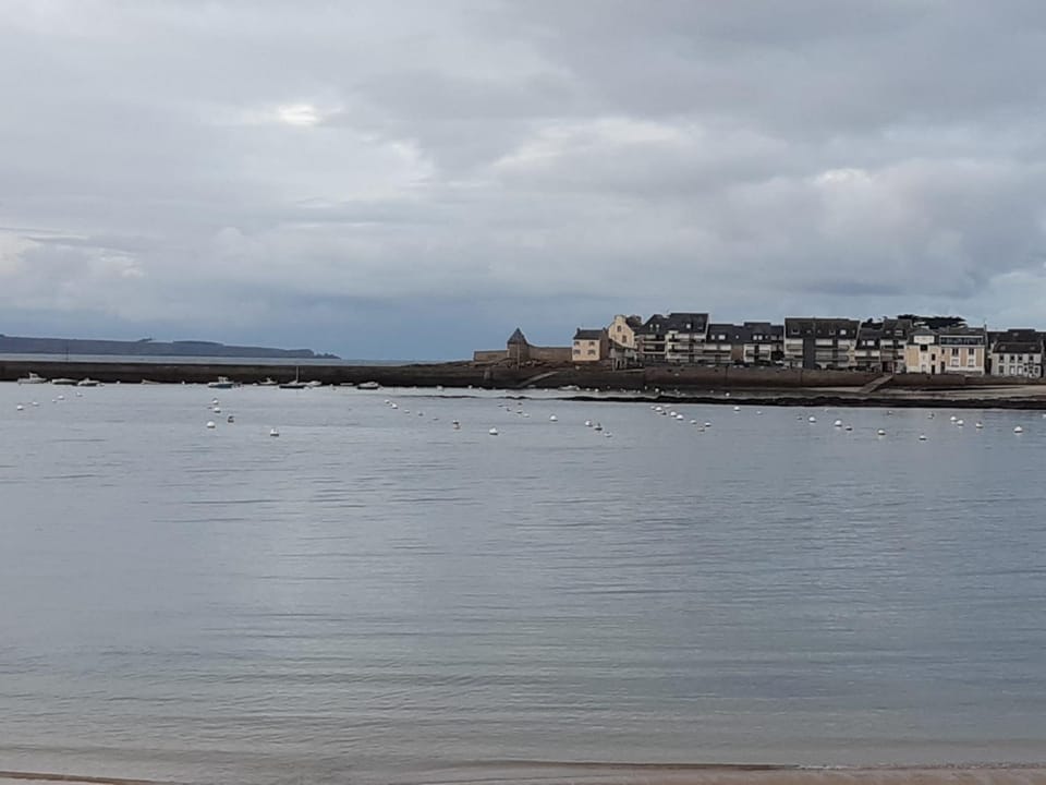 Property building, Natural landscape, Beach, Sea view