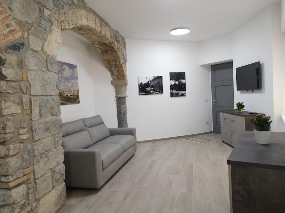 Casa Antonella, just steps from the lake House in Lugano