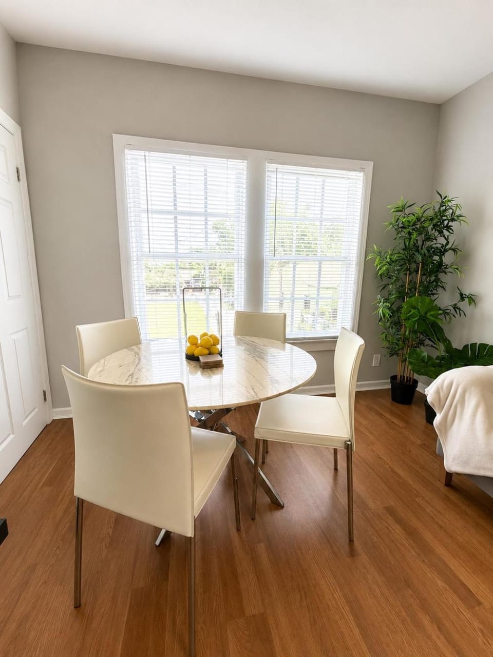 luxury 2 beds free parking Near Brickell Apartment in Coral Gables