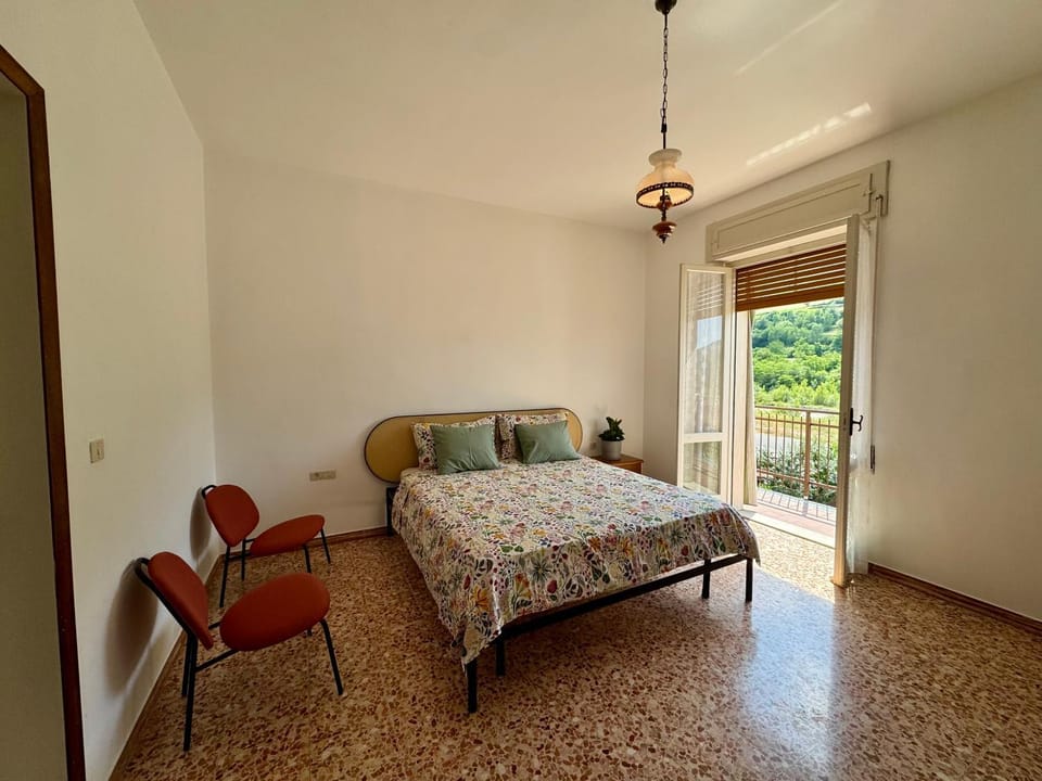 View (from property/room), Bedroom, Garden view, Mountain view