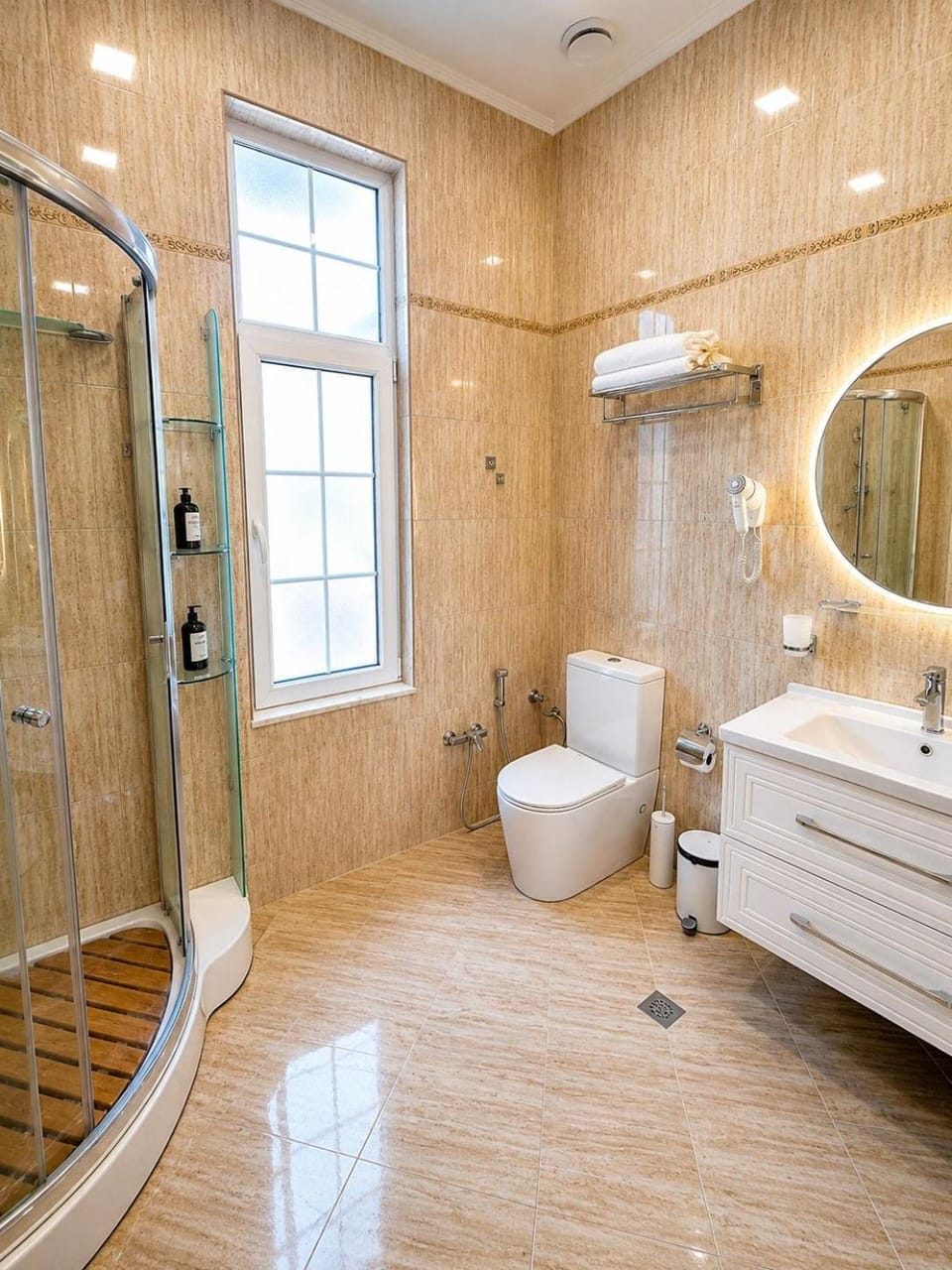 Shower, Bathroom, hair dryier
