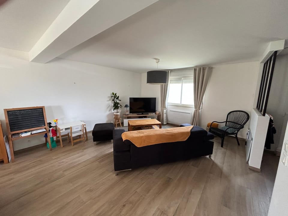 House - 24H Le Mans - Circuit 8 min Villa in Le Mans