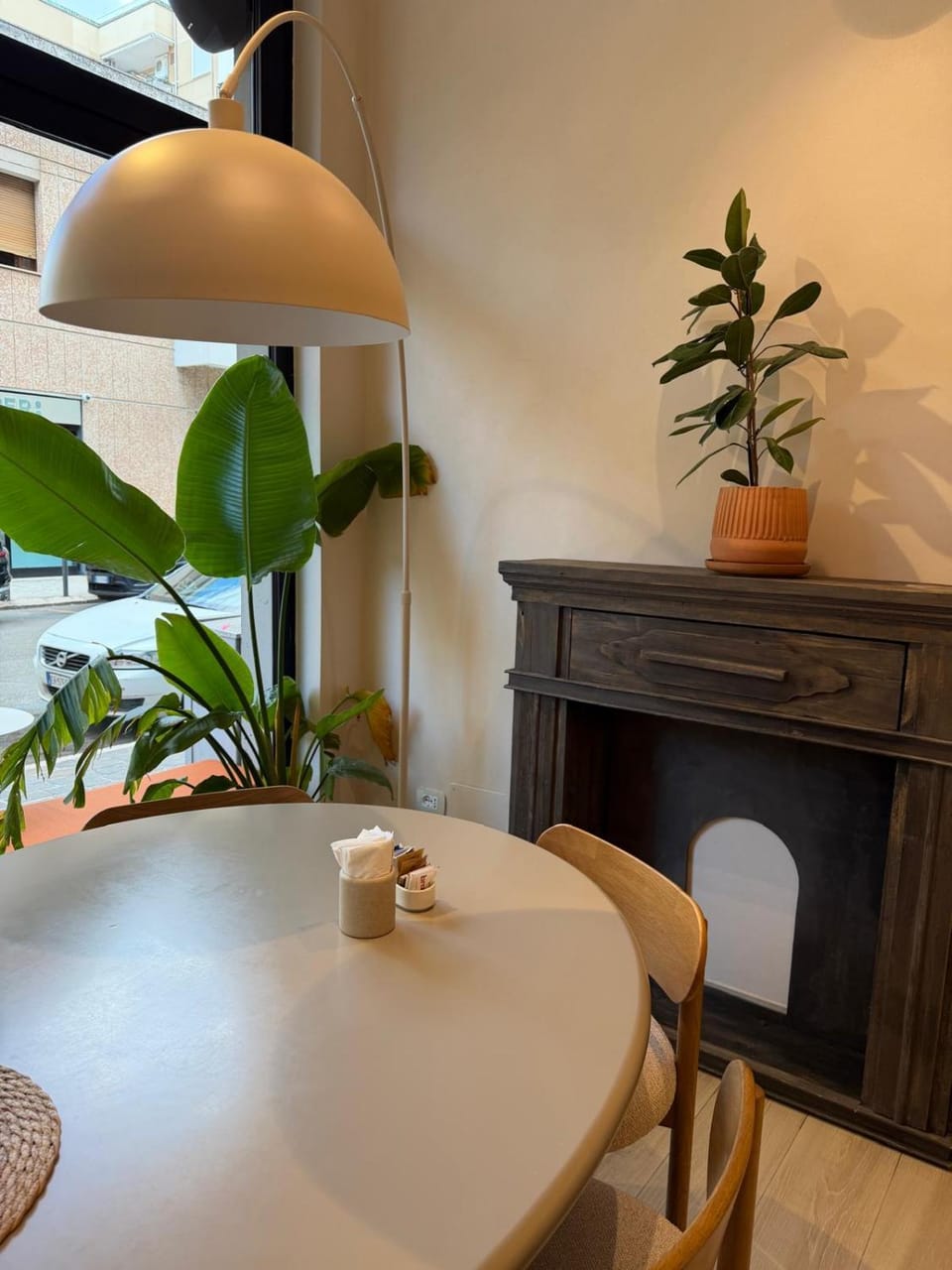 Breakfast, Internal: Not applicable to any particular room