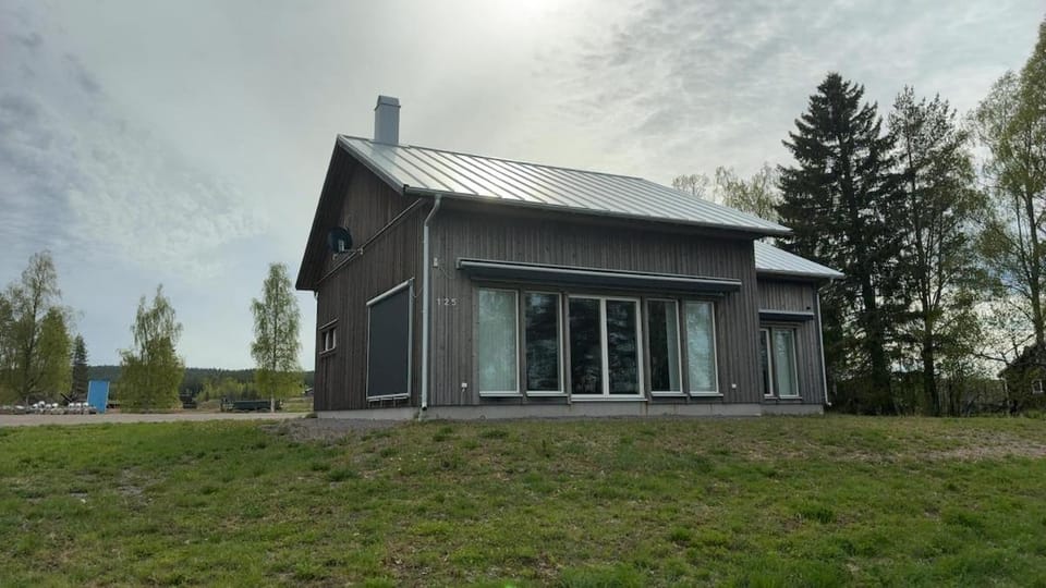 Guestly Homes - 4BR Modern Villa in Luleå Villa in Norrbotten County, Sweden