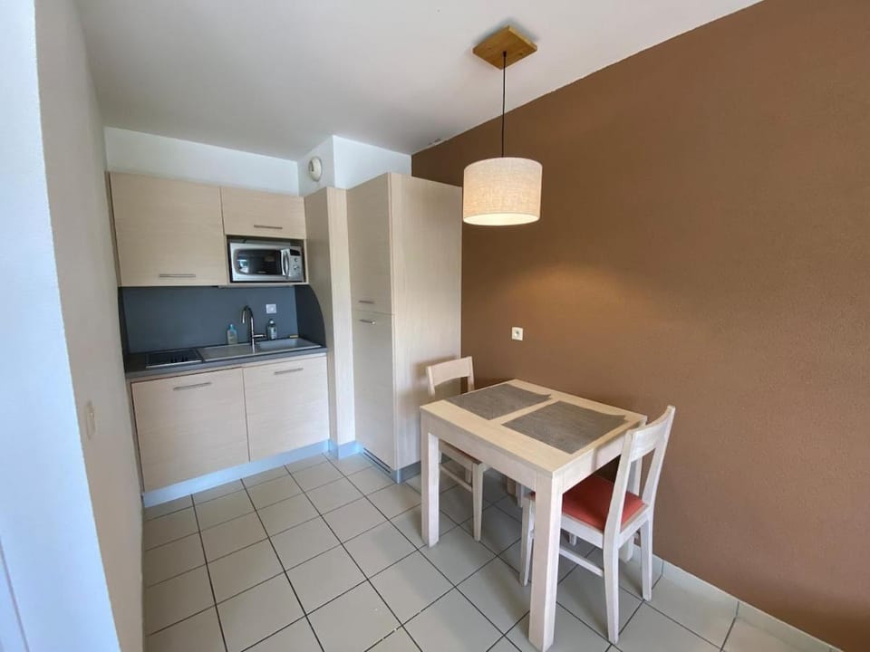 Studio climatisé proche du lac Apartment in Divonne-les-Bains