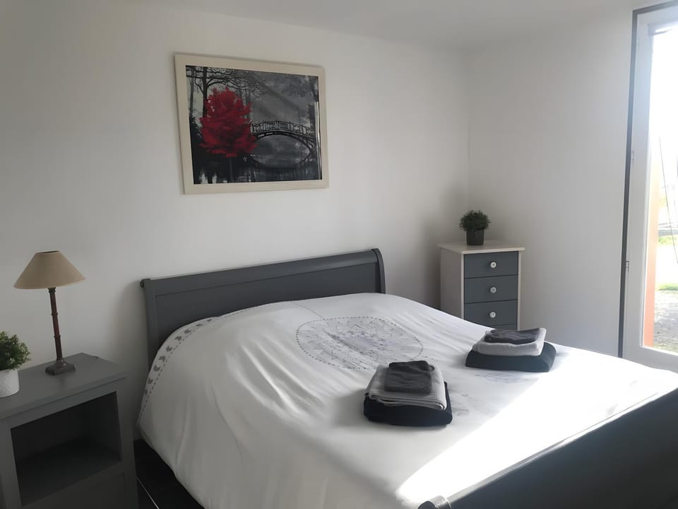 Living room, Bedroom