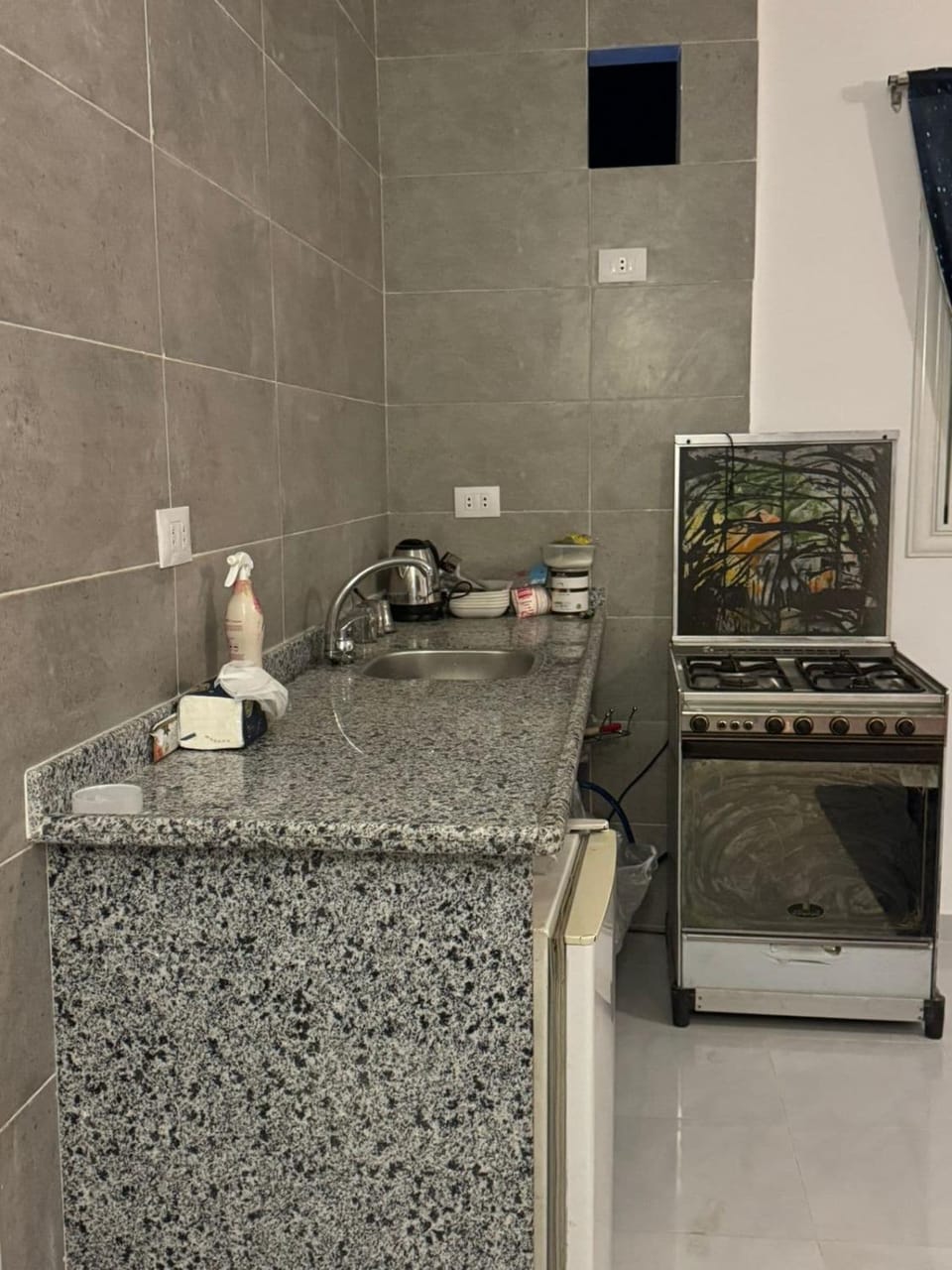 Kitchen or kitchenette