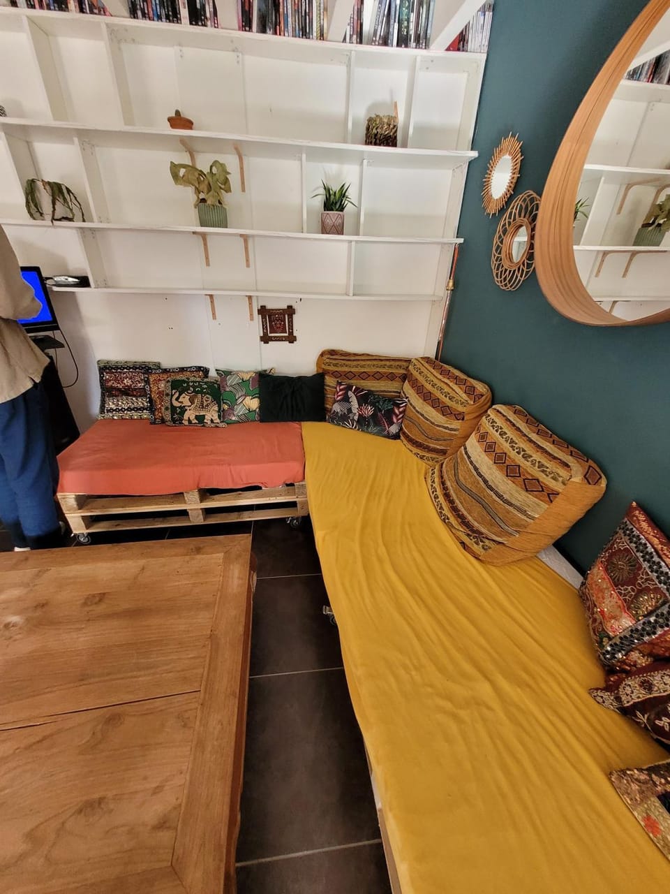 Property building, Living room