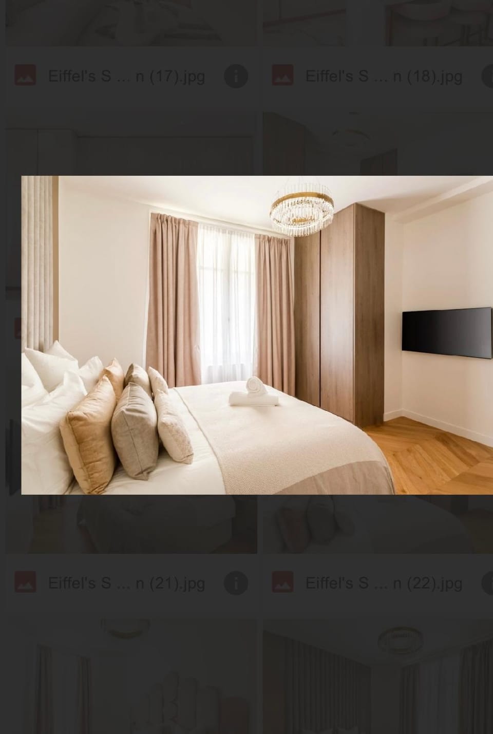 Eiffel's Secret Garden Apartment in High Wycombe