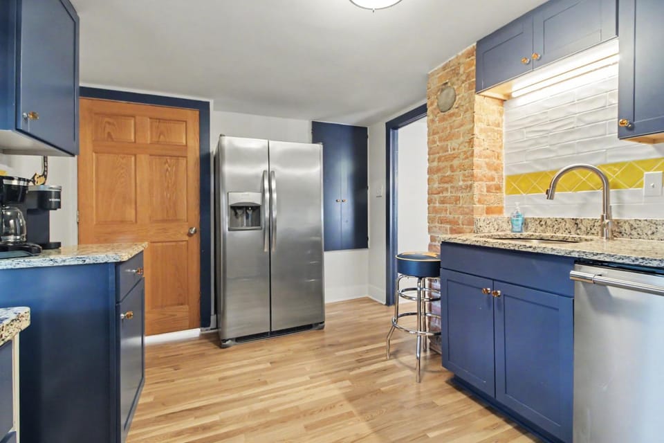 #1 Location I 12 Mile to Stadium I 13 Mile to Downtown I GO BLUE House in Ann Arbor