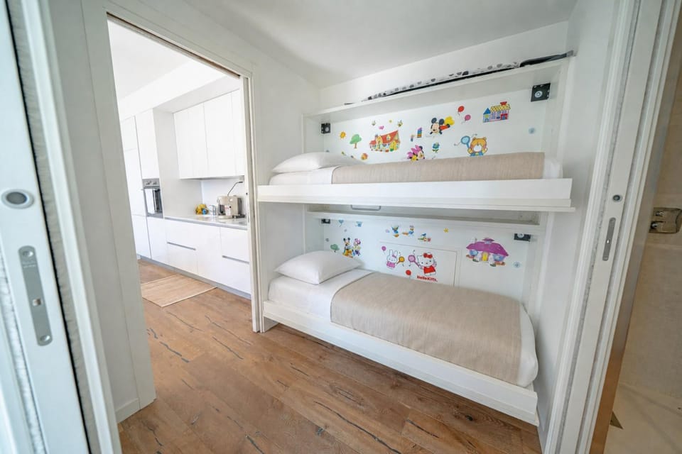 Property building, Living room, Bedroom