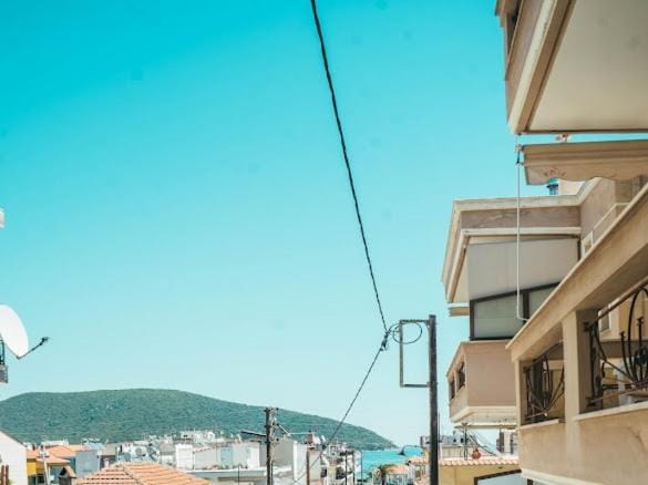 LunessiaStay Apartment in Nea Peramos