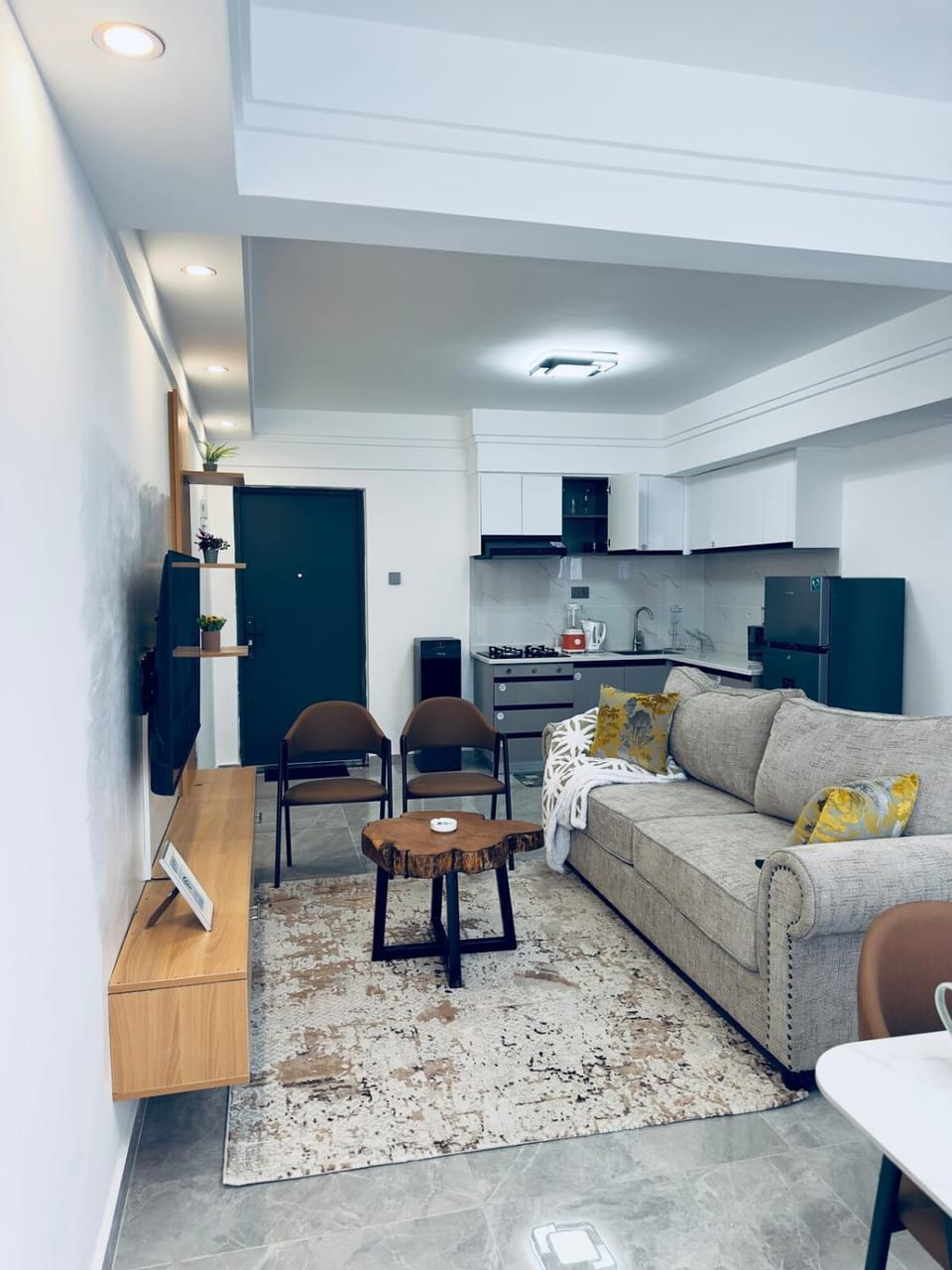 Small 2-Bedroom ,Sleeps 4 , Near CBD & Malls Apartment in Nairobi County
