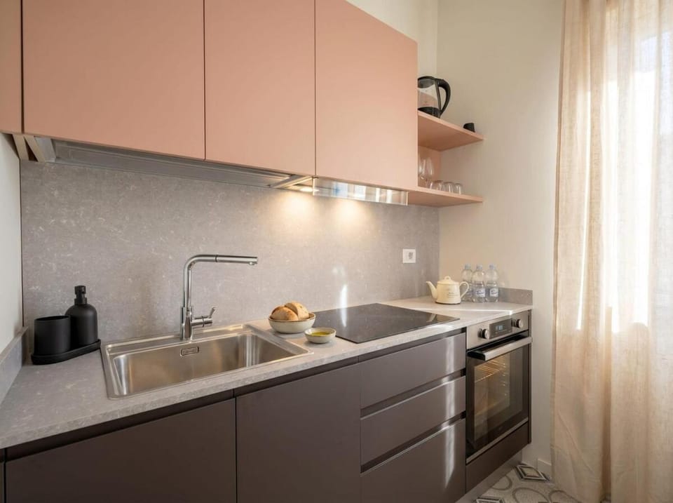 Savoia Station - Bubbles and Relax Apartment in Bari