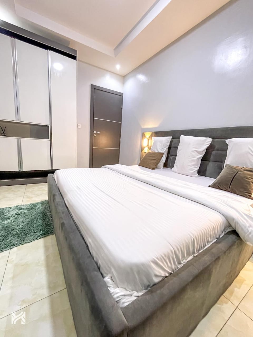Three bedroom fully furnished shortlet apartment located in Allen Ikeja Lagos Apartment in Lagos