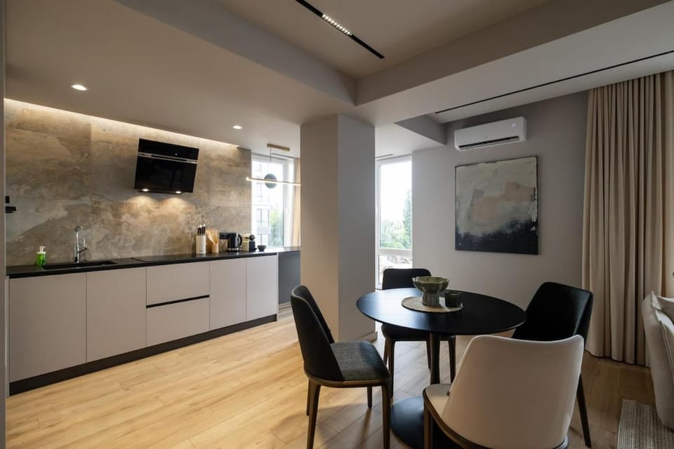 Stylish Apartment with Balcony & Nespresso Coffee Apartment in Chișinău