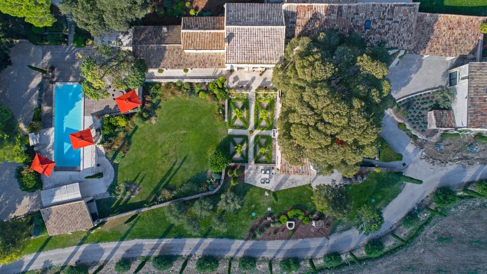 Le Domaine de Laudun Villa in Fontvieille