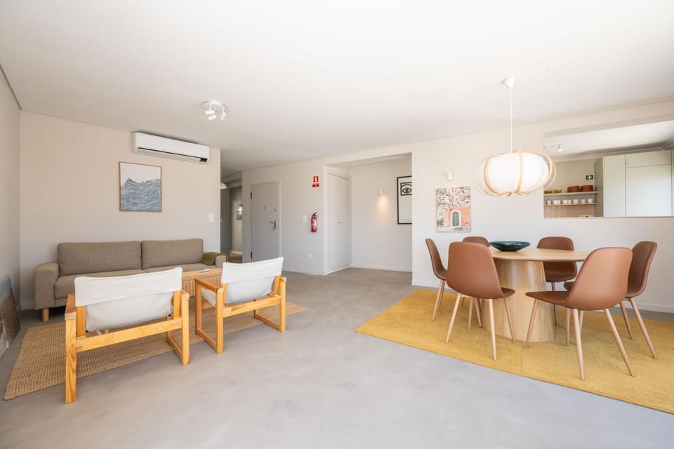 TV and multimedia, Living room, air conditioner