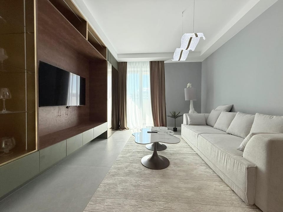 AXXIS Sea Breeze Luxury Apartment Apartment in Constanta