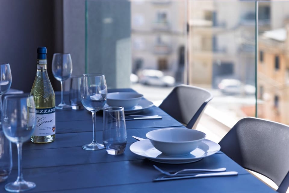 Other, Dining area