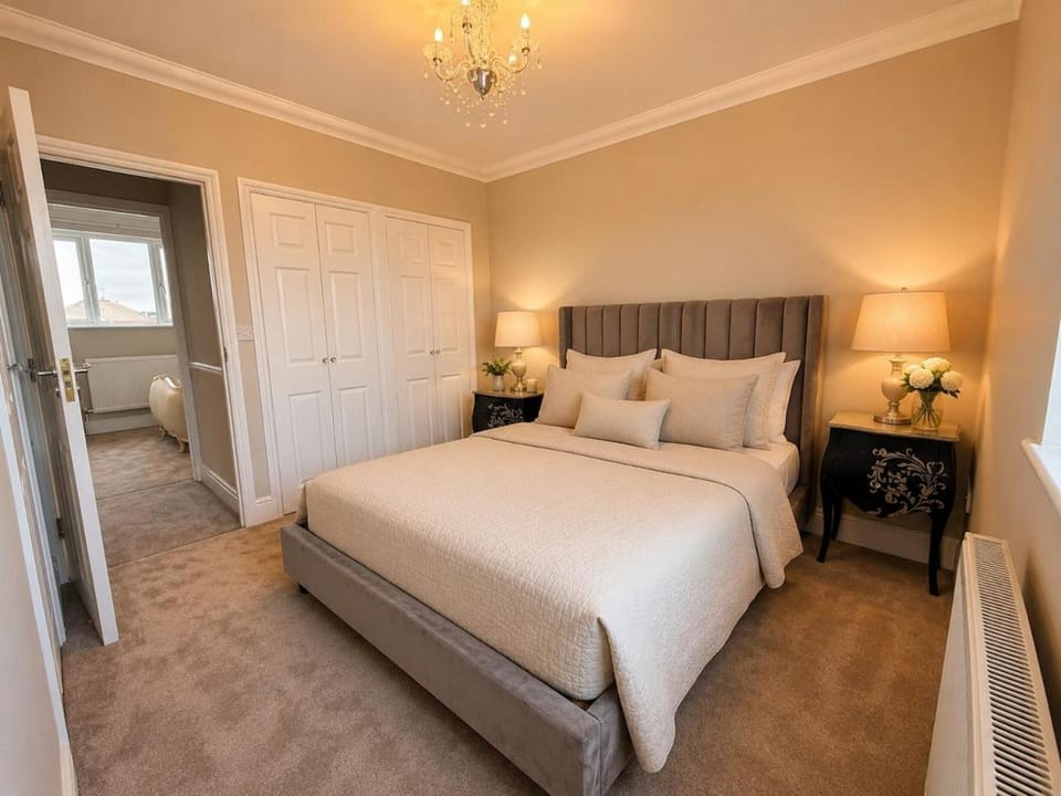 Charming 3 bed house at The Oyster Retreat, Tankerton, Whitstable and 200m from beach House in Whitstable