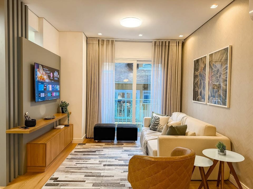Apto com 2 suítes e 2 vagas de garagem Apartment in Gramado