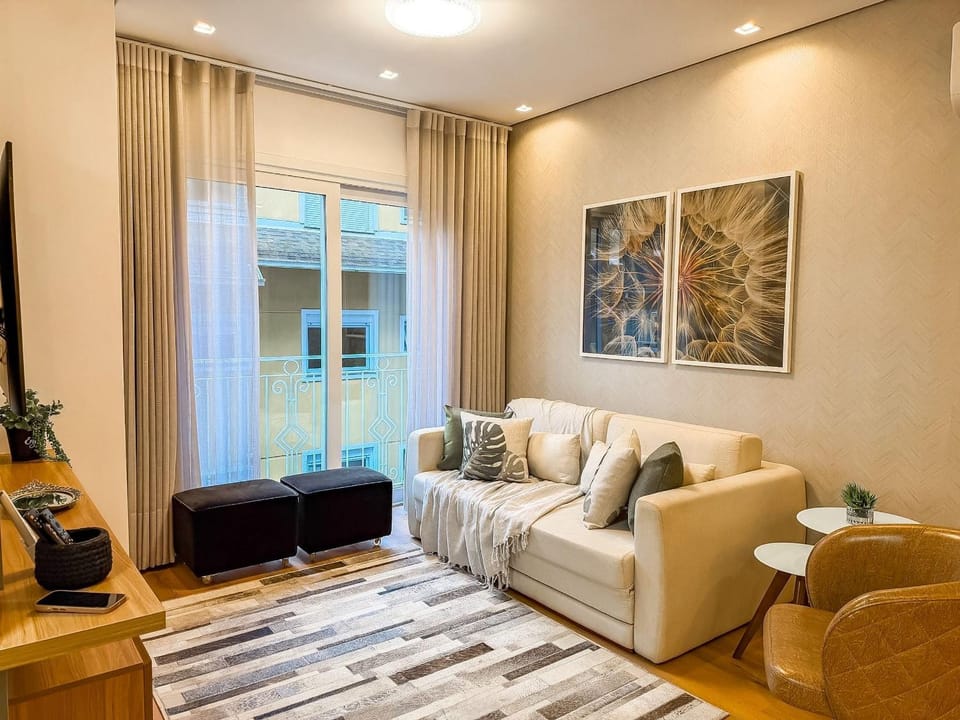 Apto com 2 suítes e 2 vagas de garagem Apartment in Gramado
