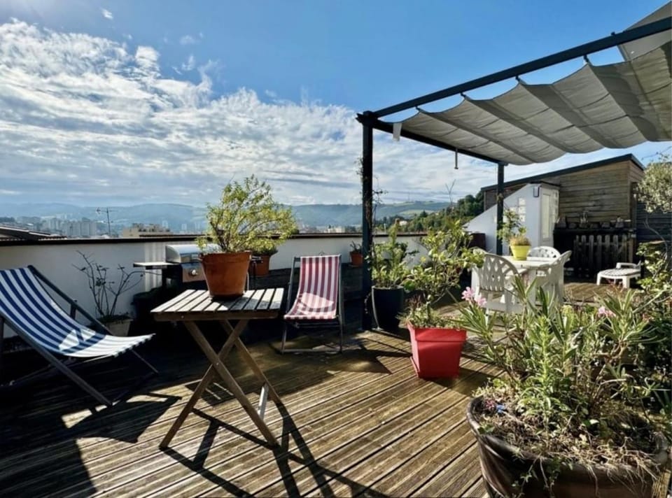 Balcony/Terrace, Balcony/Terrace