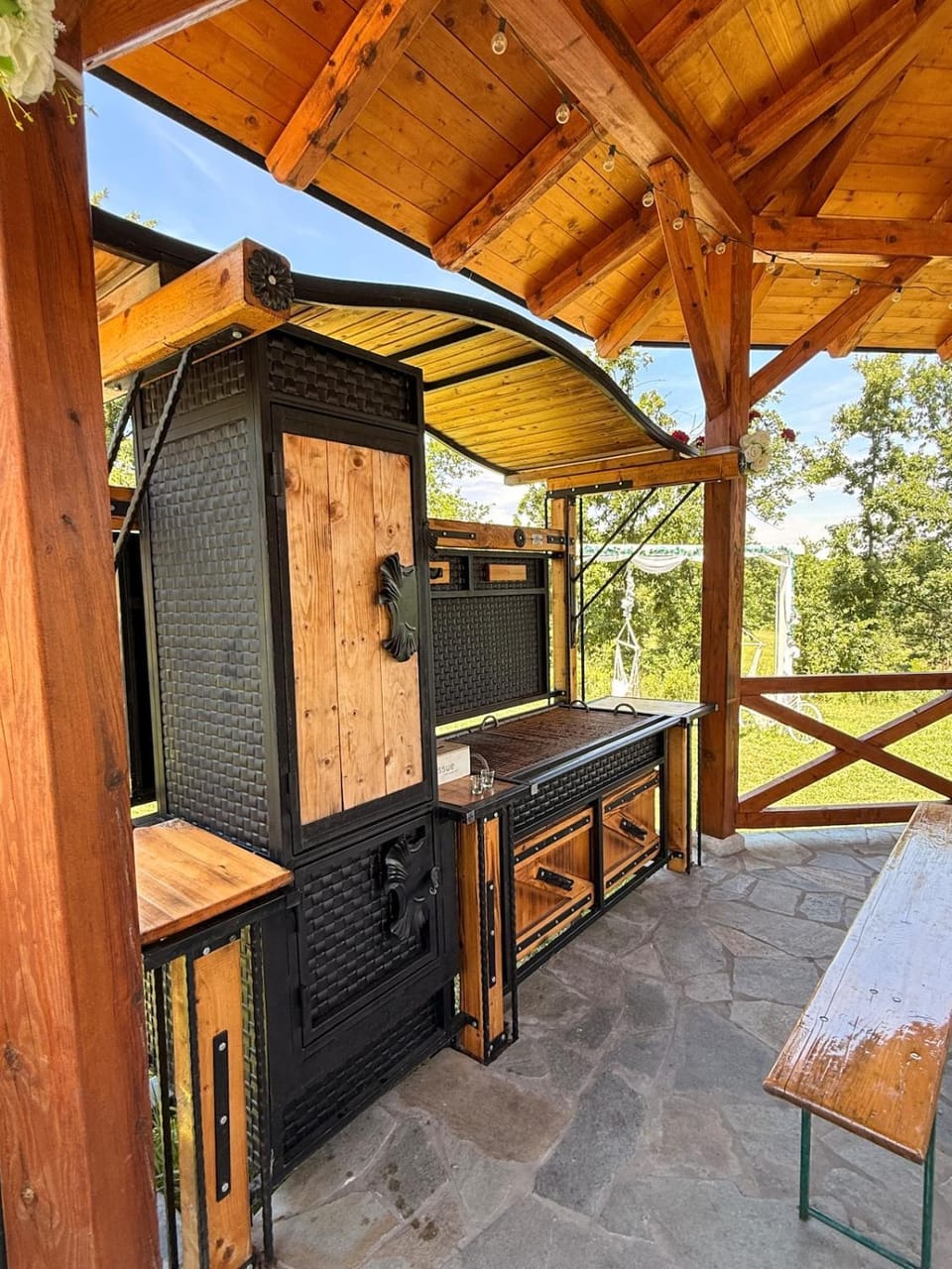 BBQ facilities, Balcony/Terrace, Dining area