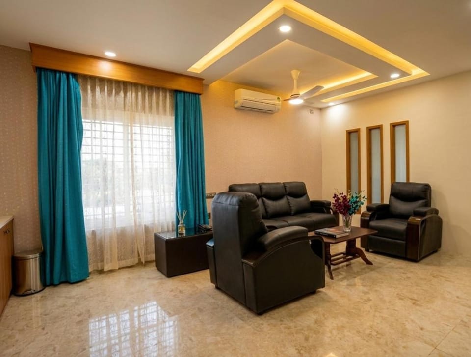 Taika Hotels, 1km Away from Main Temple Hotel in Tamil Nadu